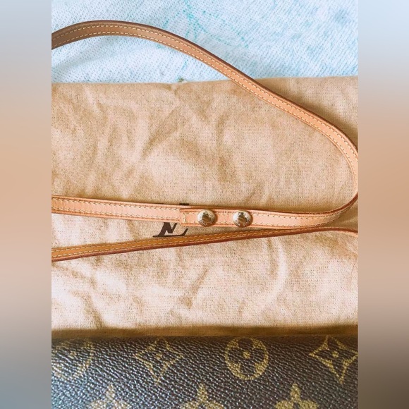 Louis Vuitton Pochette Twin GM Shoulder‎ Bag Monogram Canvas With Dust Bag - Picture 8 of 12